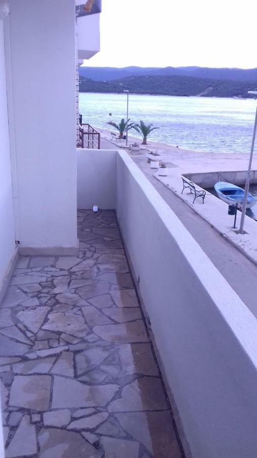 Apartment Jerkovic クレック エクステリア 写真
